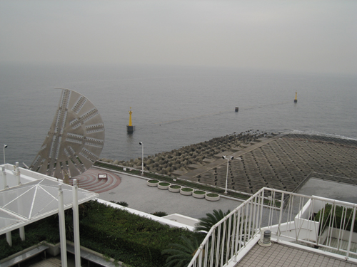 海ほたるから見た海