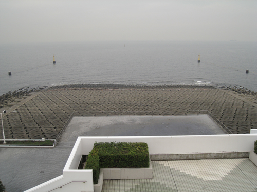 海ほたるの端
